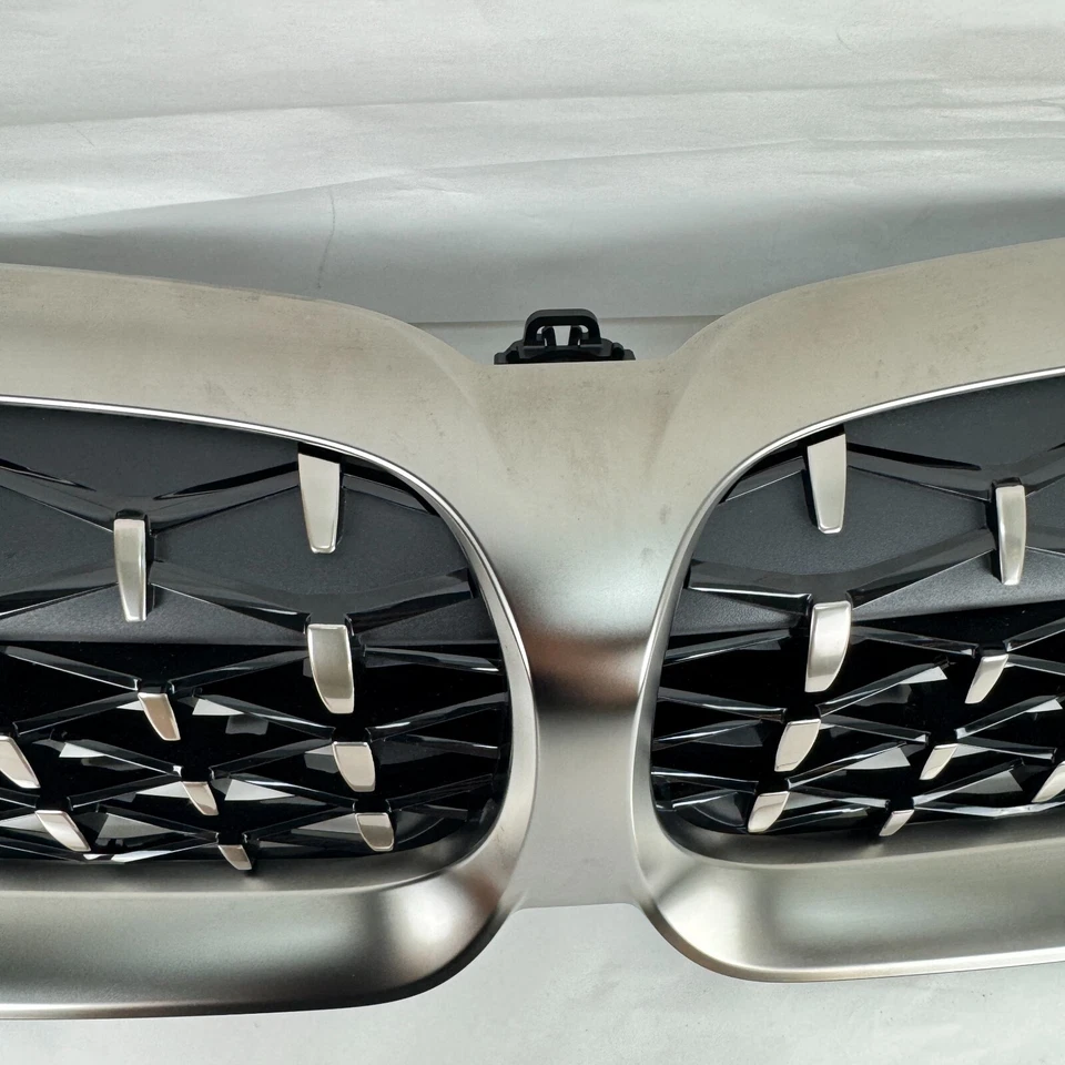 OEM 2019-2022 BMW G20 330i M340i gris cerio parrilla superior delantera 51138079741 Foto 4 de 4