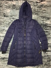guess women's knee length heavy quilted puffer coat with hood