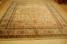 AUTHENTIC AMERICAN KARASTAN  TABRZ MEDALLION PATTERN# 900/909 RUG SIZE 8'8" x10'