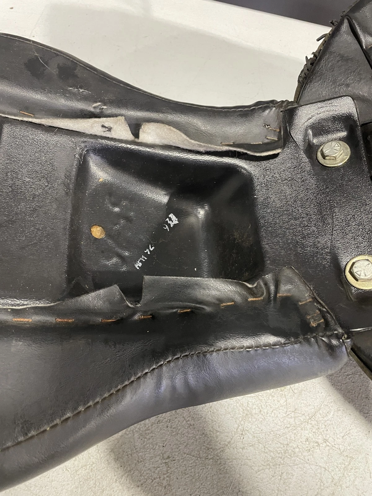 00-06 HARLEY-DAVIDSON FAT BOY SOFTAIL FLSTF FRONT DRIVERS SEAT