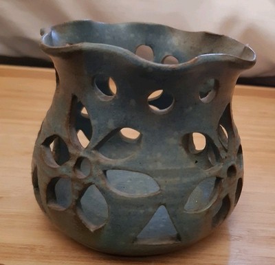 Handgefertigter Rait Pottery blau Deko Keramik Kerzenhalter/Topf sehr guter Zustand