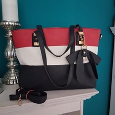 Handtasche Neuwertig Farbmix Blau Rot Weiß Maritim Neuwertig Veganes Leder