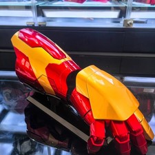 New Iron Man Mk42 1/1 Gauntlet Arm Wearable Cosplay Armor Voice/remote Control