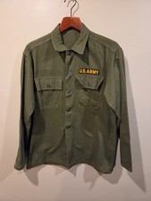 Vintage US Army L OG107 Fatigue Shirt 1960s 70s Vietnam Green Long 13 Stars VTG