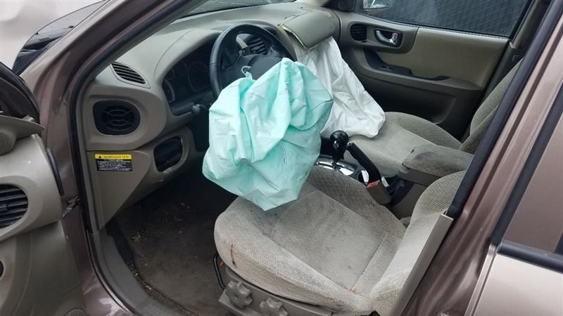 2005 - 2006 Hyundai Santa FE LH Mirror Brown Has Scuff OEM 2005 - 2006 Hyundai Santa FE LH Mirror Brown Has Scuff OEM