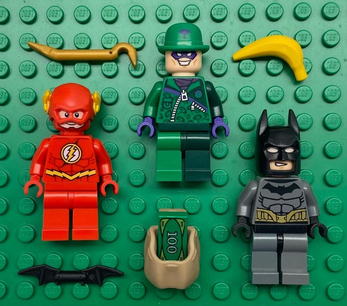 3 Batman Minifigs: Batman + The Riddler + The Flash 76012