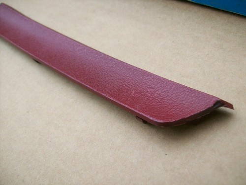 NOS OEM Genuine Ford Fairmont Mercury Zephyr Front Passenger Seat Belt Trim - Picture 6 of 10