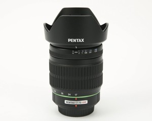 Pentax SMCP-DA 17-70mm f/4 AL (IF) SDM Autofocus Zoom Super Wide-Telephoto Lens