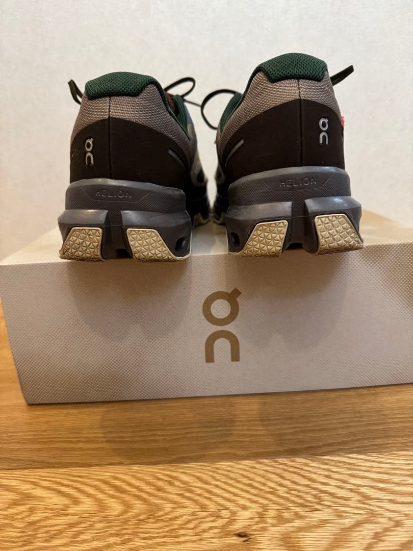 On Cloudventure Waterproof Sneakers 10.5 US Men’s Limited Edition, Excellent image 7