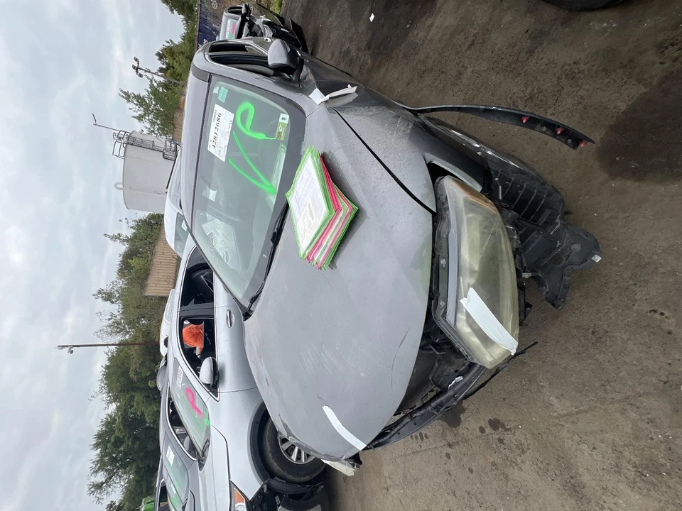 Medidor de velocímetro usado se adapta a: Nissan Rogue Cluster 2015 VIN 5 primer dígito construido en EE. UU. Foto 3 de 4