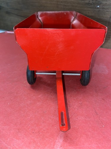 1960's ERTL 1/16 Diecast IH International Harvester Tractor w/Harvester & Wagon - Picture 8 of 24