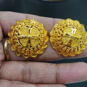 Authentic Indian 22k Gold plated women Floral Design Rich Wedding Partywear Stud earrings