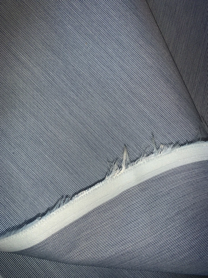 Tissu moderne coton bleu gris  larg 150 cm x H 150 cm réf B94 - Photo 2/3