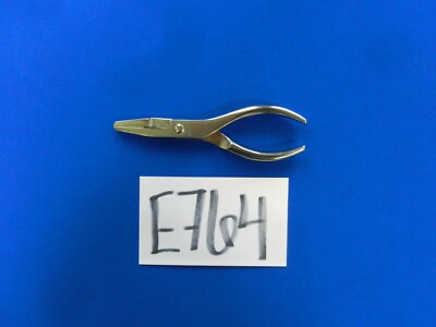 E764 V. Mueller Serrated Jaw Pliers 16.2cm Overall Length OS901