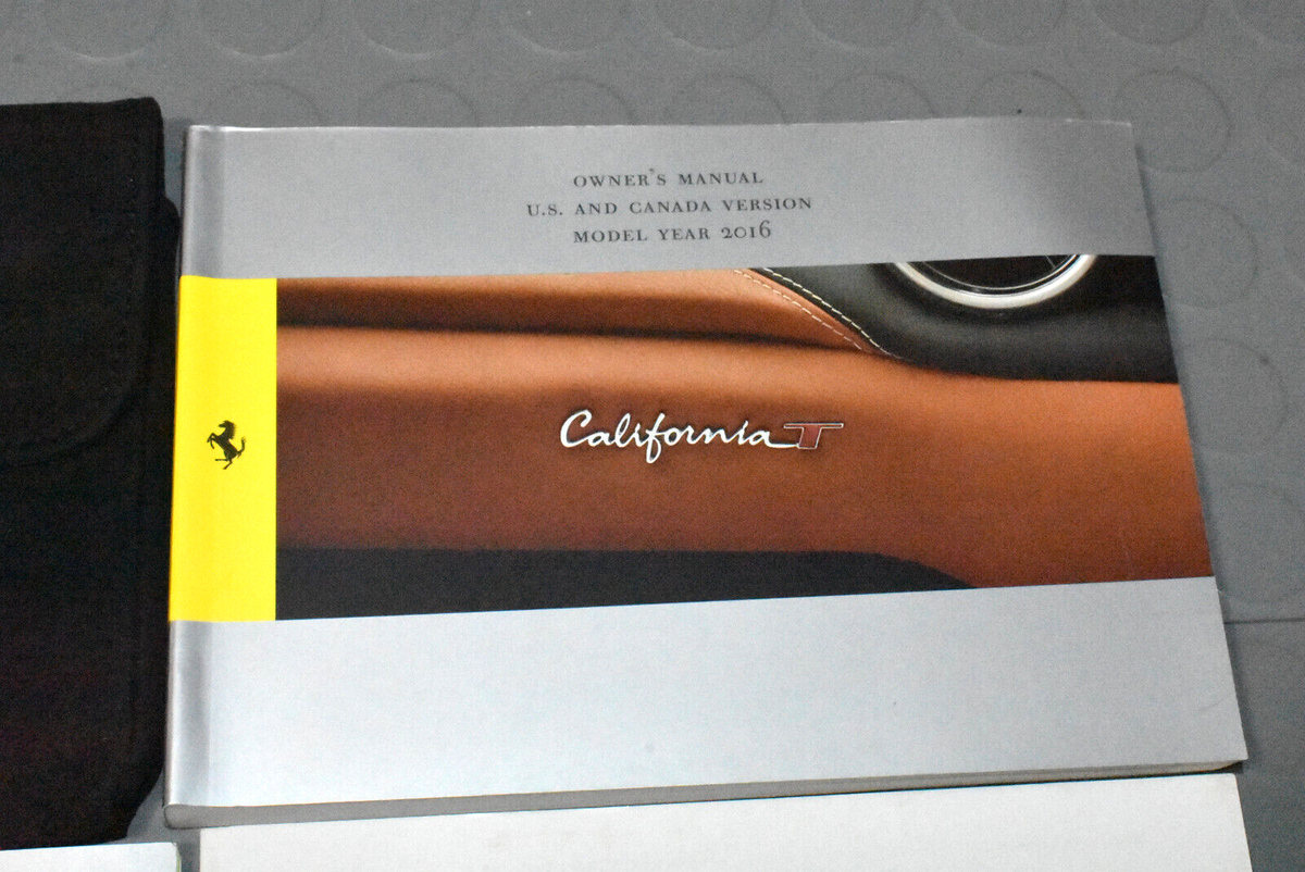 フェラーリ カリフォルニア オーナーズマニュアルセット ケース付き 2012 Ferrari California Owners Manual - SET (USA / CANADA