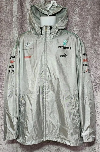 Official AMG Mercedes F1 Puma Hooded Team Jacket UK XXL 54 inch chest