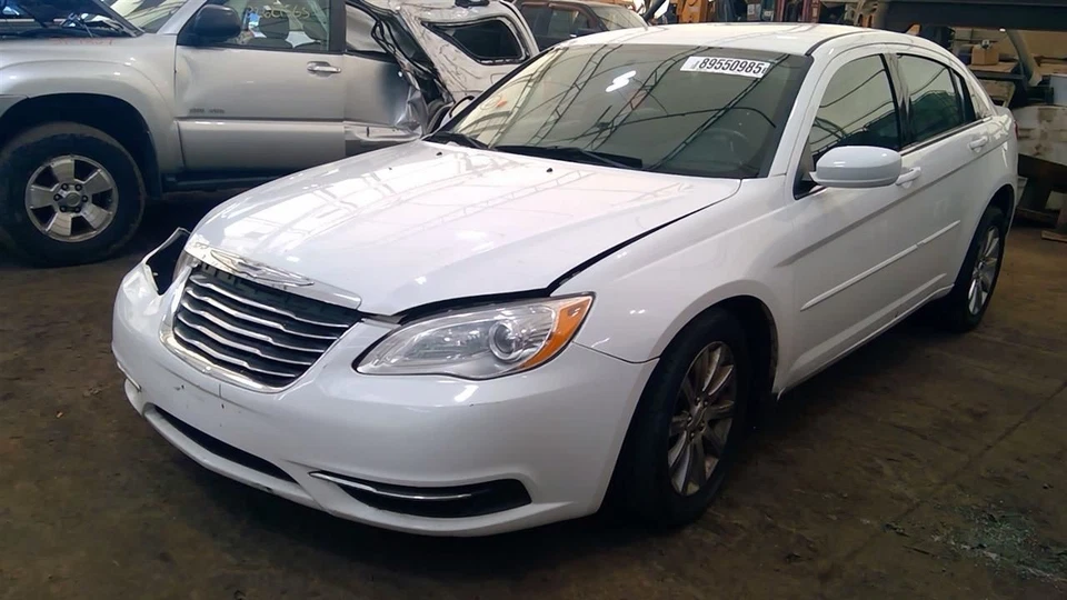 AC Condenser Fits 08-14 AVENGER 6854972 - Image 3 of 4