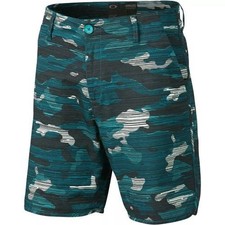 Men's Oakley Speedy Cargo Short Camouflage Size 31