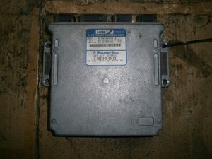 MERCEDES E-KLASSE W210 2.2D 95-03 MOTORSTEUERGERÄT A0225455532 / ST 55181