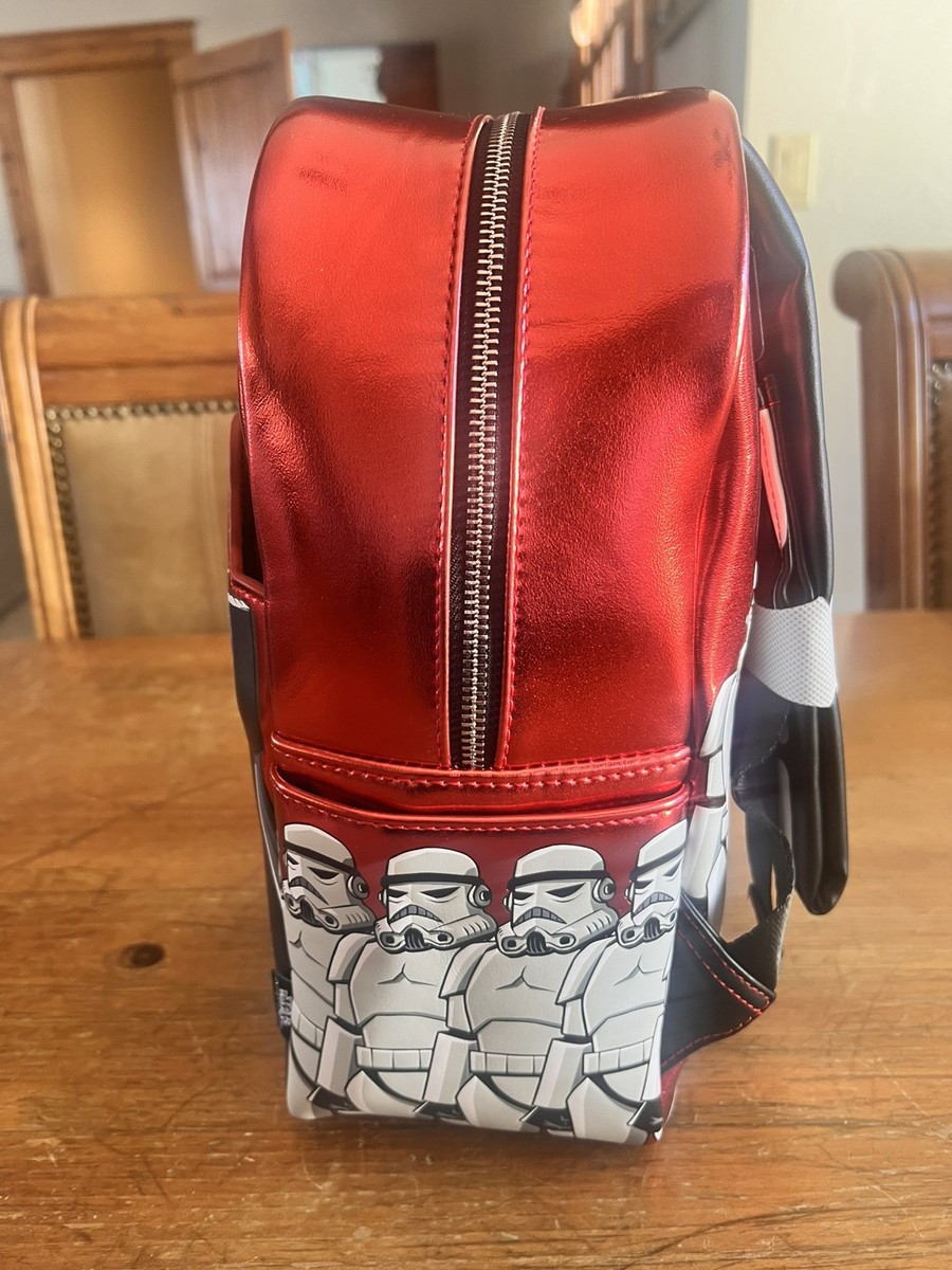 Loungefly ダース・ベイダー リュック Amazon.com | Loungefly X Star Wars DARTH VADER Cosplay Mini