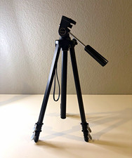Vintage Vivitar 901 65in Aluminum Tripod Pan/Tilt Head Flip