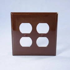 Cooper PJ82B Brown 2-Gang Duplex Outlet Unbreakable Nylon Mid-Size Wallplate