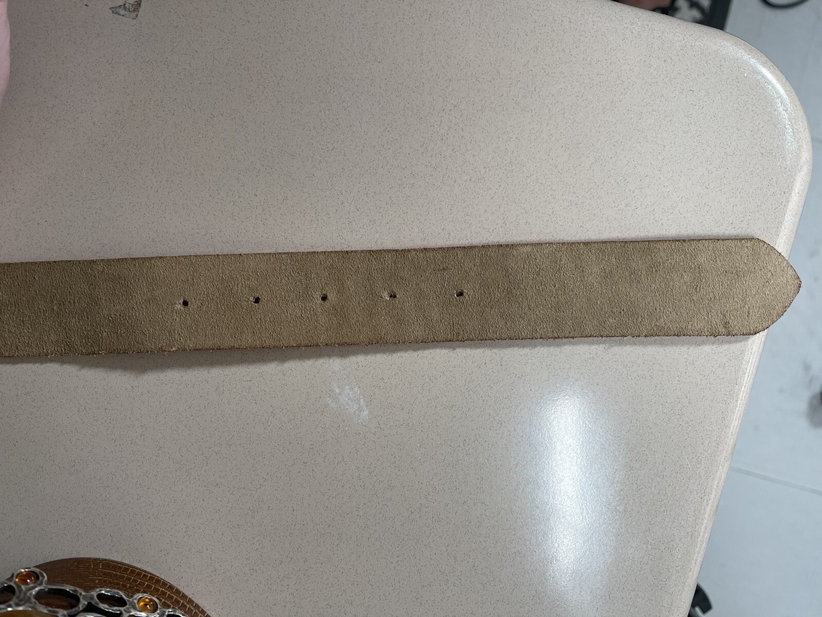 Sandy Duftler Designs 1” Leather Two-Tone Belt,Black/White, Padded Buckle, S,EUC 13668EAB-0669-4B3C-AF10-  main image 4