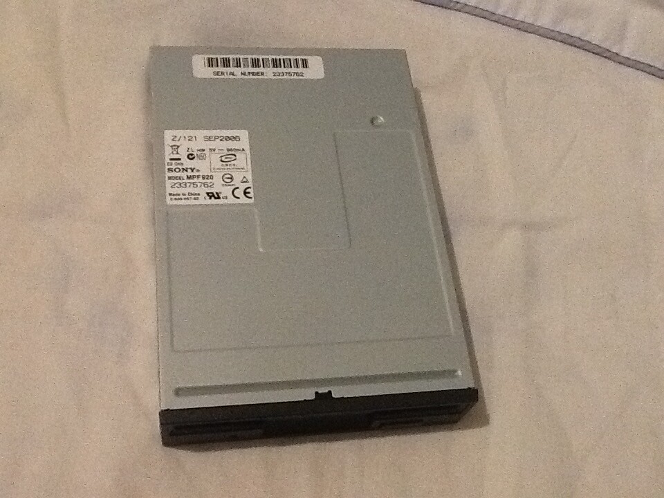 Sony 1.44MB Floppy Disk BULK (MPF920Z/121) Internal Floppy Drive for