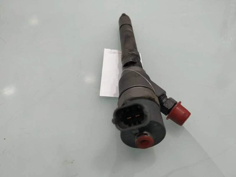 0445110101 injecteur pour KIA CARENS II LIMUSINA 2.0 CRDI 2002 351259 - Photo 2/4