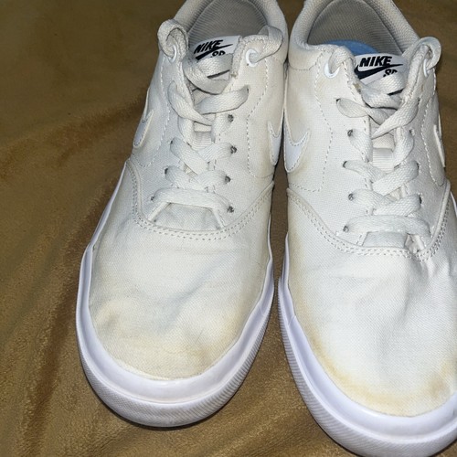 Scarpe Nike SB Charge Canvas Triple bianche taglia 8,5 scarpe palestra casual passeggio skater - Foto 19 di 24