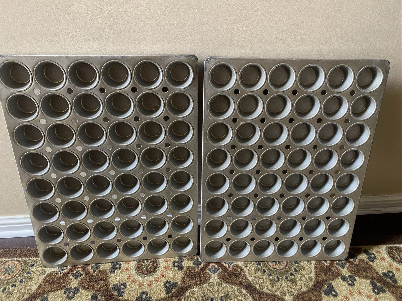 2 X American Pan 48 - Muffin Pan Cup - Size 2 3/4x1 1/2" - 20.5”x 27” - 08/11