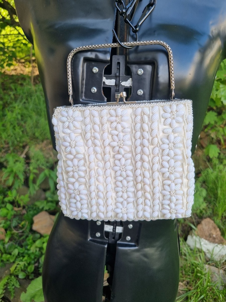 バッグ Mellfy pearl ribbon kiss-lock bag Vintage Iridescent Faux Pearl Beaded Kiss lock Bag | eBay