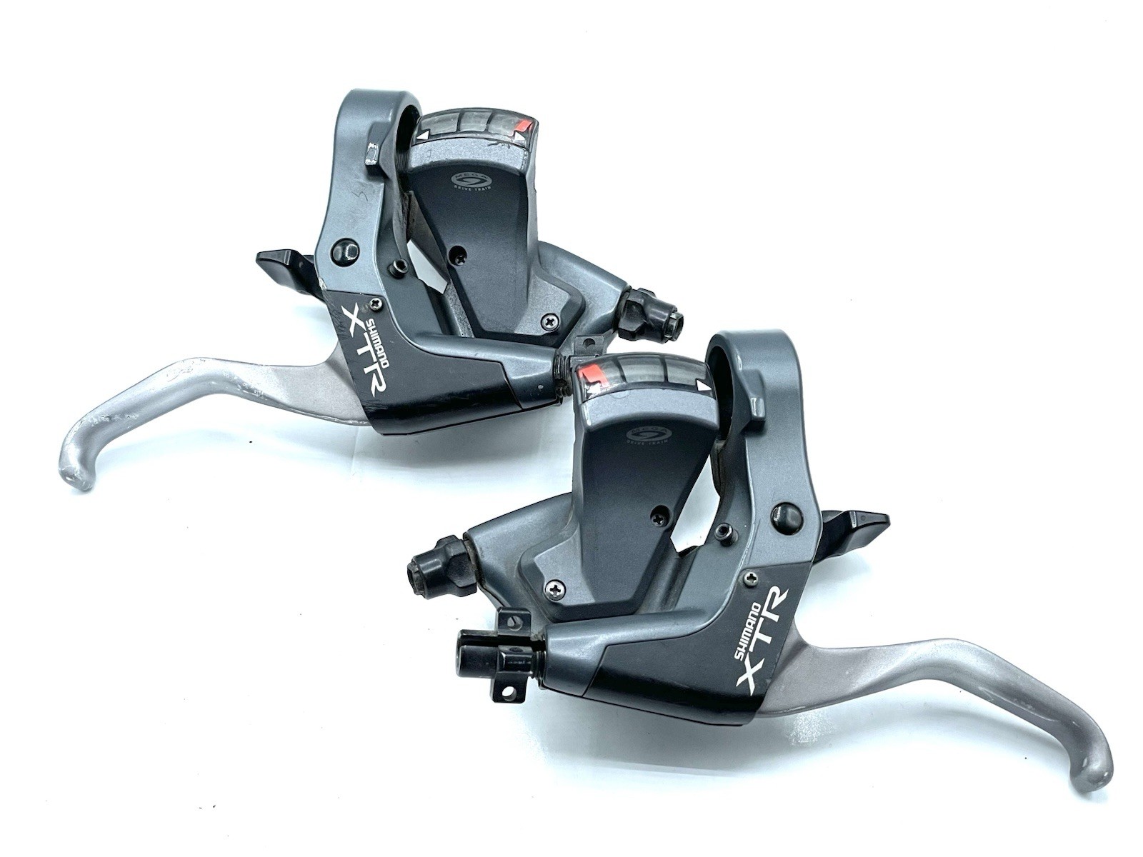 Shimano XTR 9x3 Speed Trigger Shifter / V-Brake Lever Set ST-M952