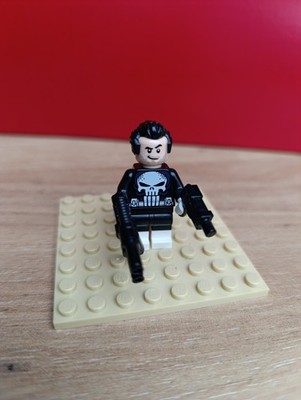 LEGO Super Heroes Minifigur - Punisher - Sh 0722 - Set 76178 ***Neu***