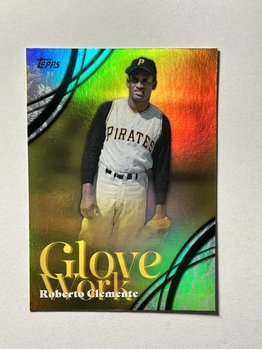 2026 Topps Series 2 Roberto Clemente Base (RAW)