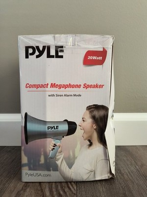 New Green Pyle Compact Megaphone Speaker And  Siren Alarm. Battery Operated