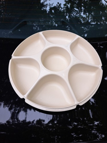 Tupperware #1665 Vegetable Snack Relish Divided Serving Tray Only D3