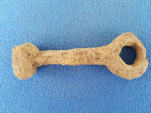 Really nice example of a 17 hundreds gate bolt found on York knavesmire. L116m