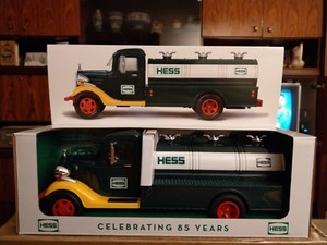 collector's edition first hess truck