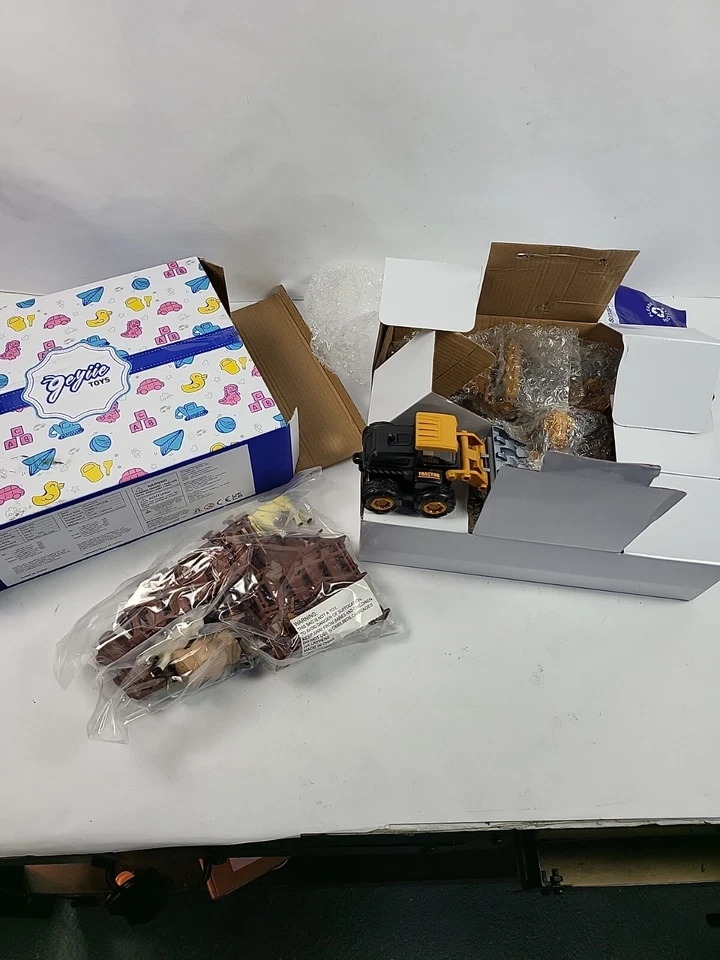 Farm Tractor Toys, Geyiie Farm Truck Tractor with Trailers Die Cast Shovel, 176 - Image 4 of 4