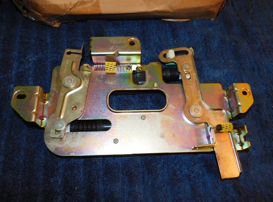 Lincoln Aviator 2003 nuevo en stock puerta levadiza bloqueo actuador sistema de control remoto montaje Foto 4 de 4