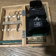 VINTAGE AMC SLIDE MICRO VIEWER SCOPE W PARTS IN ORIGINAL WOOD BOX
