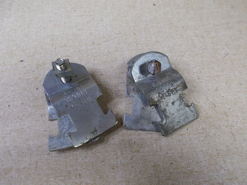 NEW B-Line B2008 1/2" STD Lot of 2 Sets Conduit Clamp *FREE SHIPPING*