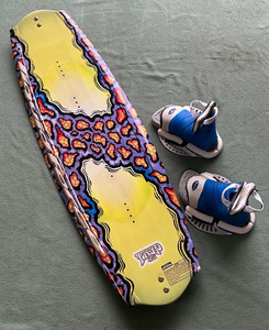 LIQUID FORCE 43 KNEEBOARD, W/ SHOES & BOLTS, USED W/ SCRATCHES/CHIPS, ETC