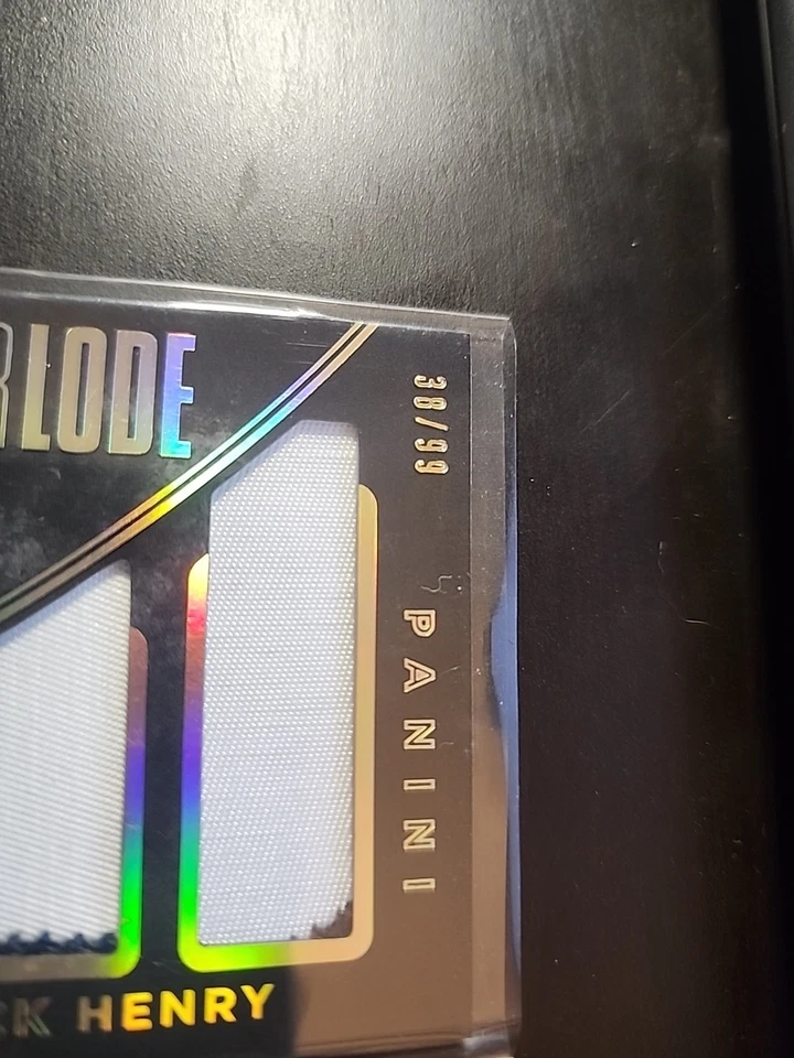 2016 Black Gold Derrick Henry Mother Lode Gold Rookie RC Patch /99 Player Worn - Image 3 of 4