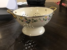Vintage Enamel Wear Hand Painted Flowers Cola...