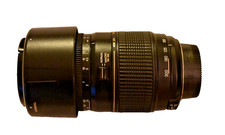 Zoom Tamron AF 70-300mm con cappuccio. Macro a 180-300mm. Nikon 'F' fit