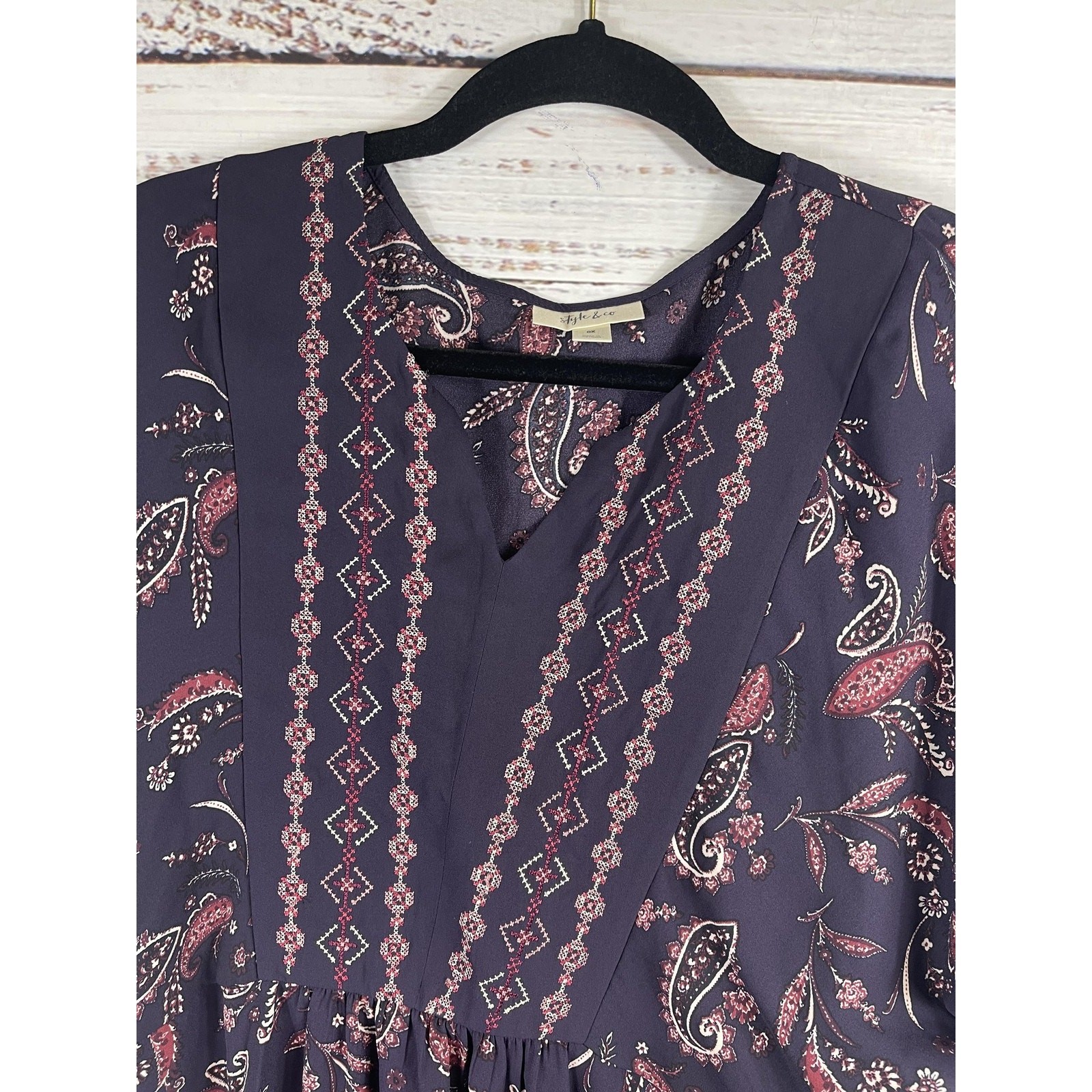 Style & Co Blouse Women's 0X Purple Paisley Grape Tunic Handkerchief Hem NWT Top