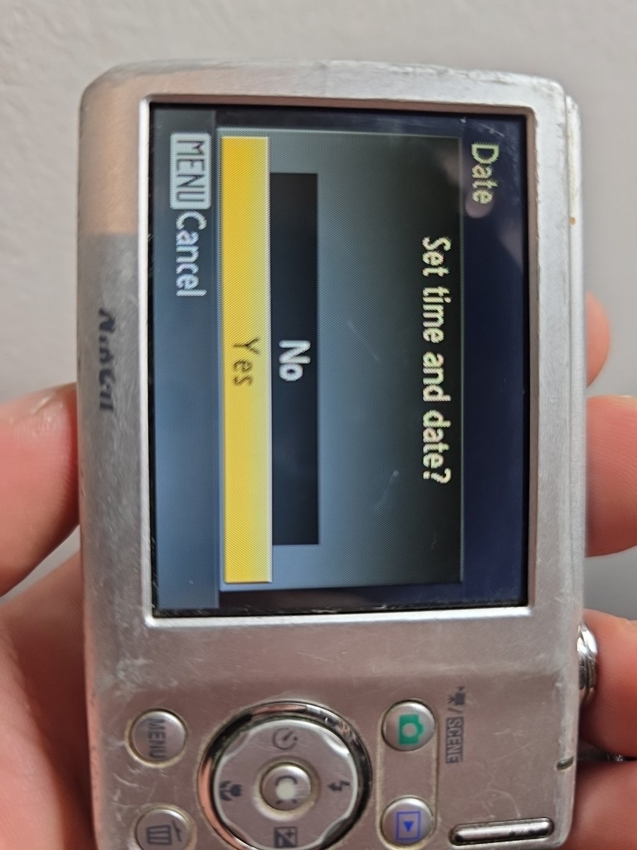 Nikon COOLPIX S220 10.0MP Digital Camera - Plum for sale online | eBay