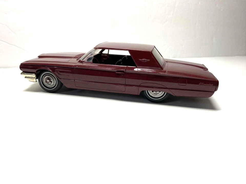 Vintage AMT 1965 Maroon Ford Thunderbird Dealer Promo Car Hardtop - Image 2 of 4